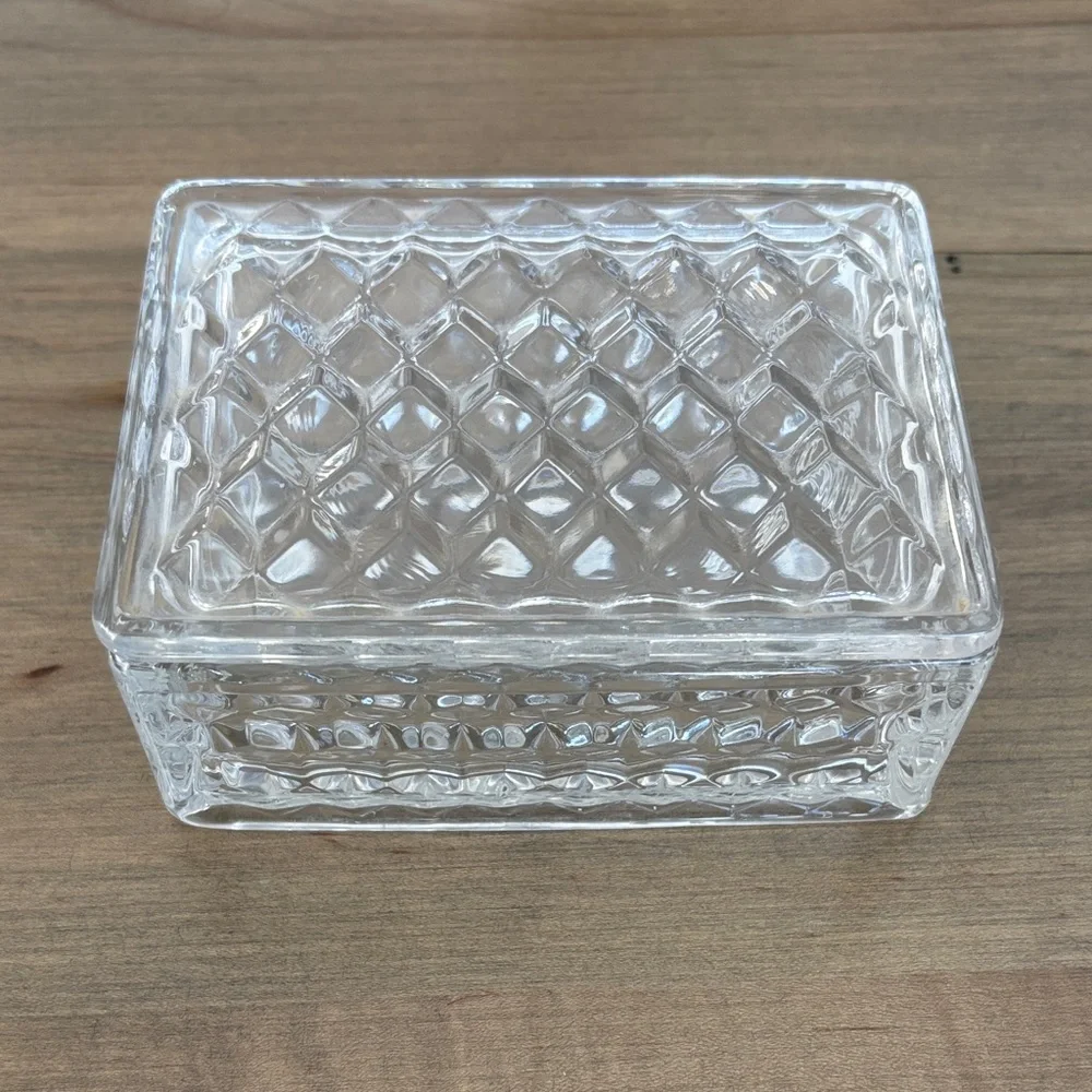 Cigarette Box with Lid